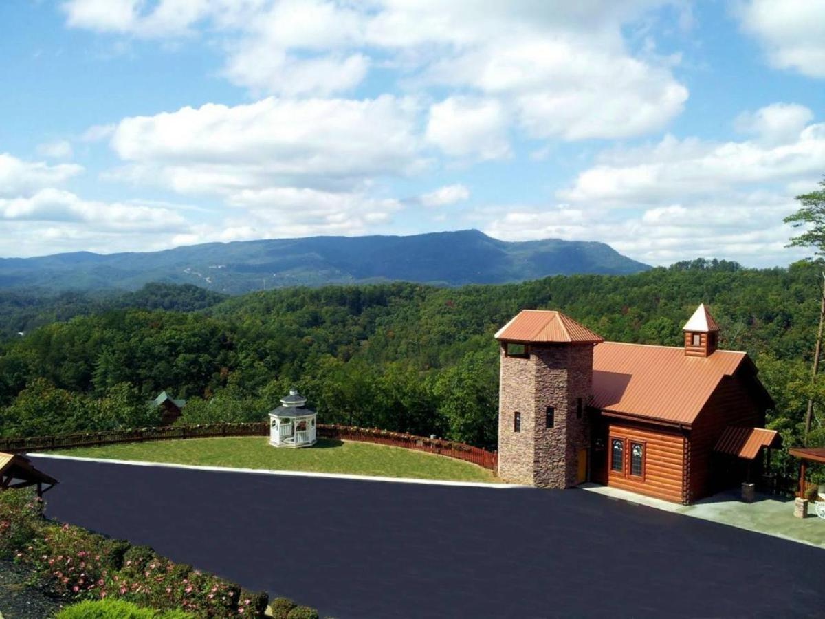 On Dolly Time 1 Mile From Dollywood Pigeon Forge Exterior foto